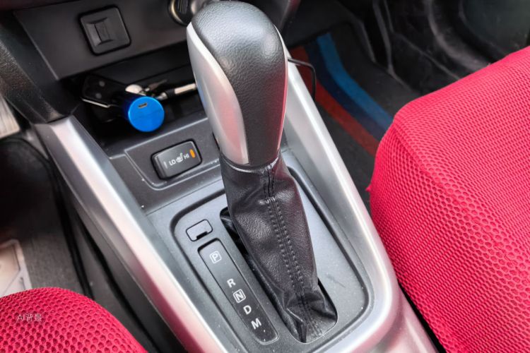 Suzuki Vitara 2016 image de voiture #16