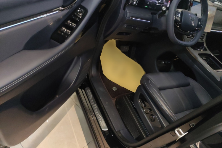 GAC Trumpchi Xiangwang M8 2025 car image #16