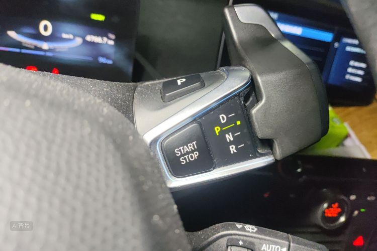 BMW i3 (Imported) 2019 #16 BMW i3 (Imported) 2019 صورة سيارة #16