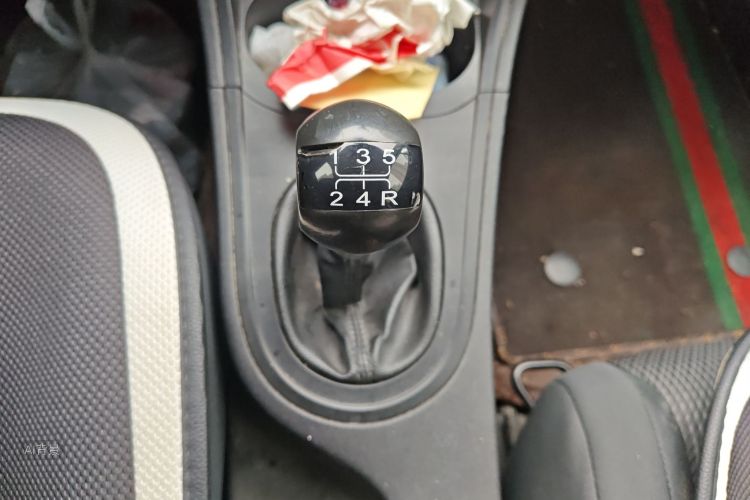 MG 3 2016 car image #16