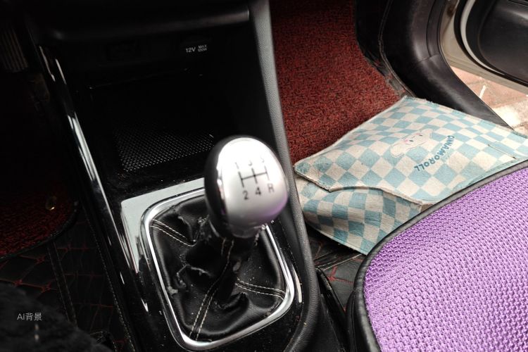 Changan Alsvin 2019 #16 Changan Alsvin 2019 car image #16