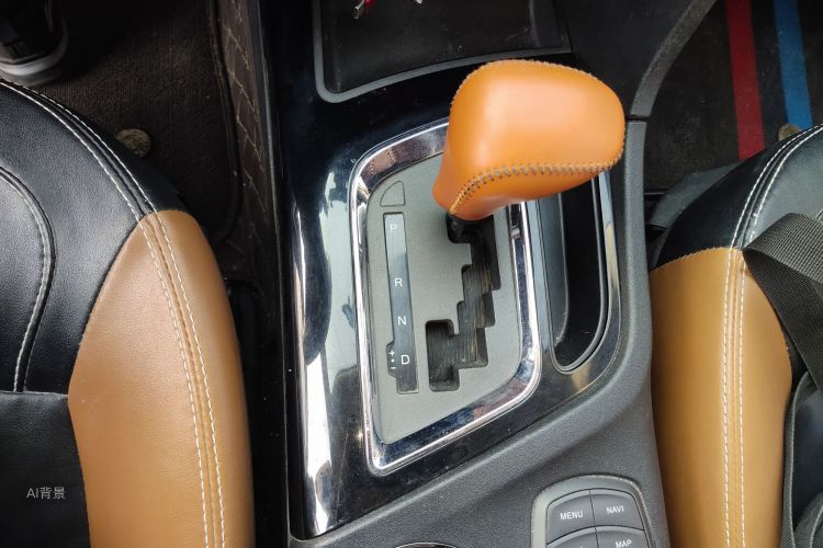 Soueast DX7 2017 #16 Soueast DX7 2017 car image #16