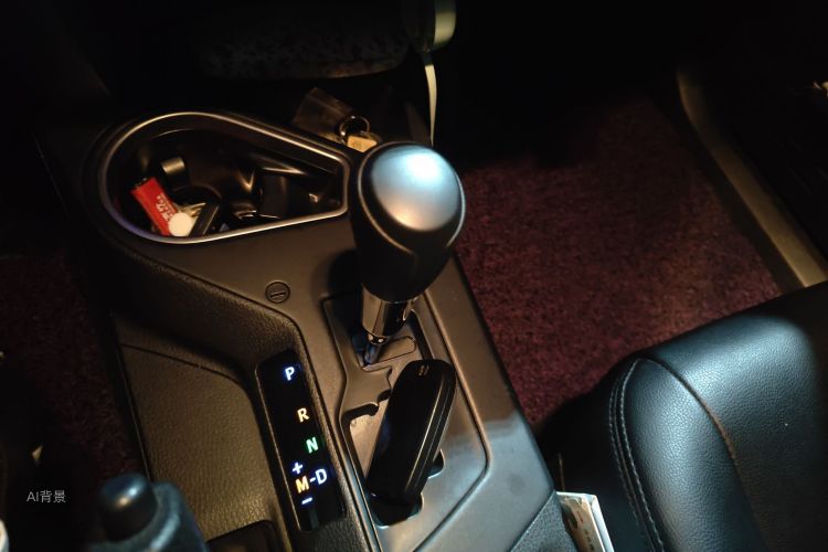 Toyota RAV4 2019 #16 Toyota RAV4 2019 car image #16