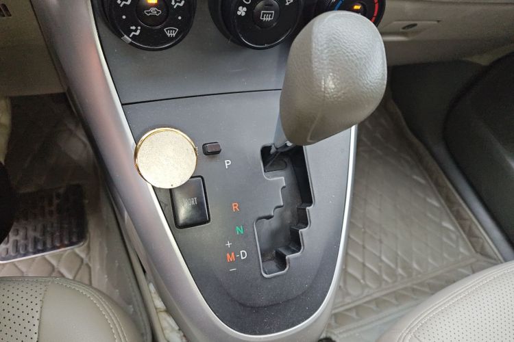 Toyota Verso 2016 car image #16