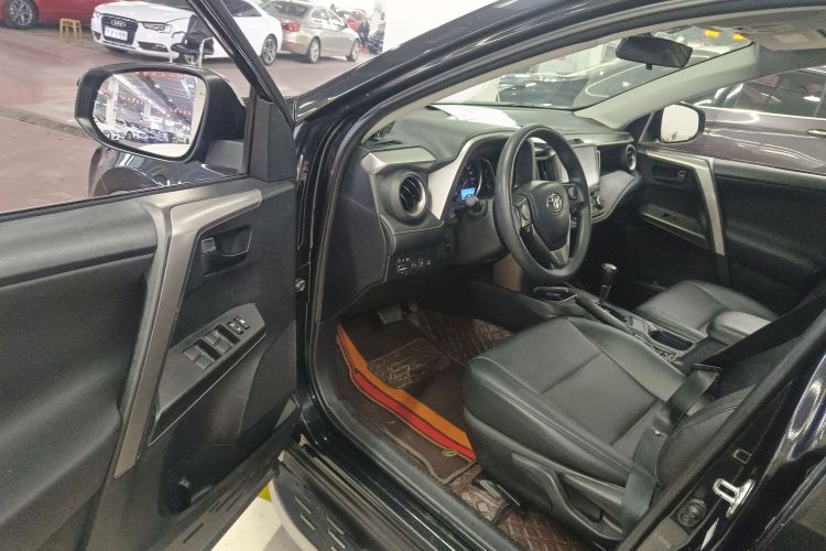 丰田 RAV4荣放 2018 汽车图片 #16