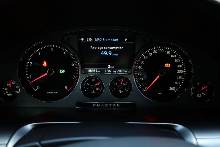 Volkswagen Pheaton 2017 immagine di auto #16