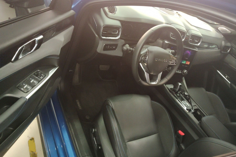 Lynk & Co 03 New Energy 2020 car image #16