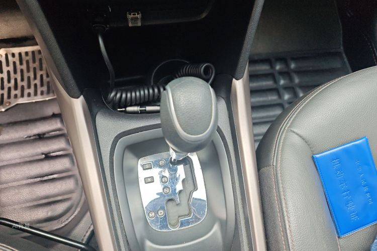 标致 标致2008 2014 汽车图片 #16