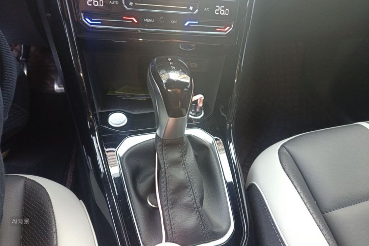 T-Roc 2024 #16 T-Roc 2024 car image #16