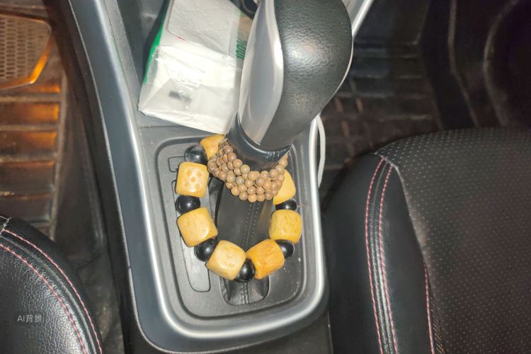 Suzuki S-Cross 2017 صورة سيارة #16