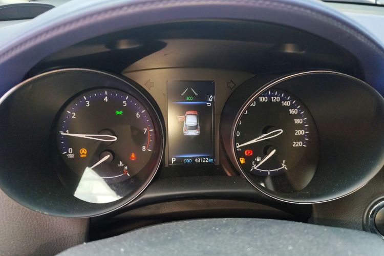 Toyota C-HR 2022 car image #16