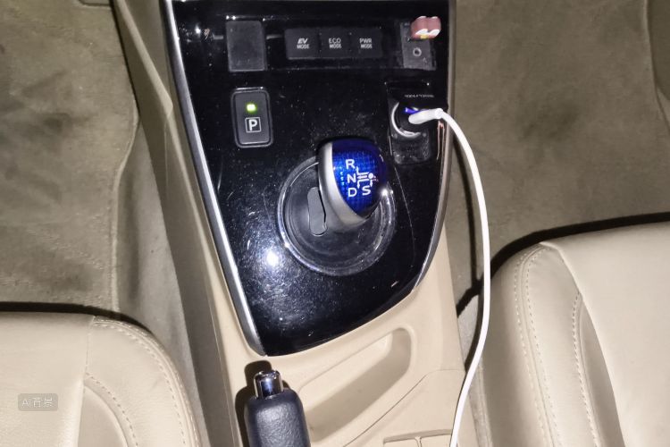 Toyota Corolla 2017 #16 Toyota Corolla 2017 car image #16