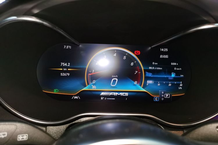 Mercedes-Benz GLC AMG 2022 immagine di auto #16