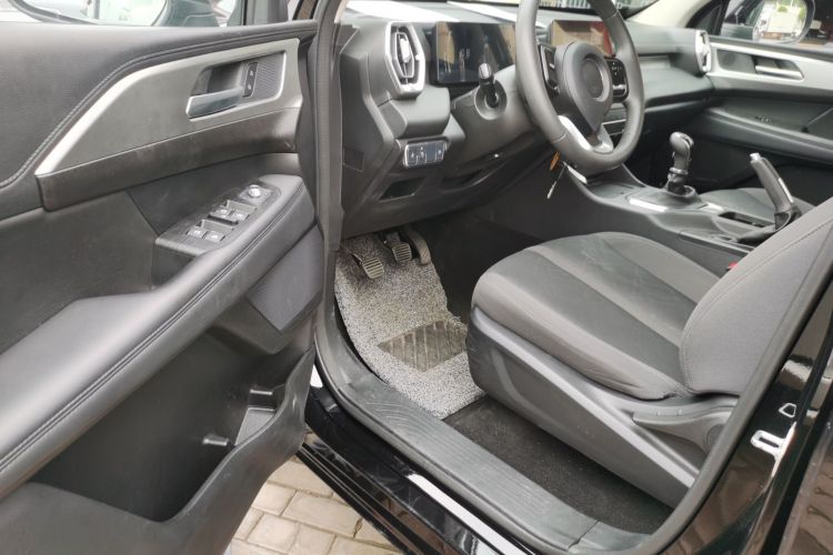 Great Wall Jingang Pao 2022 car image #16