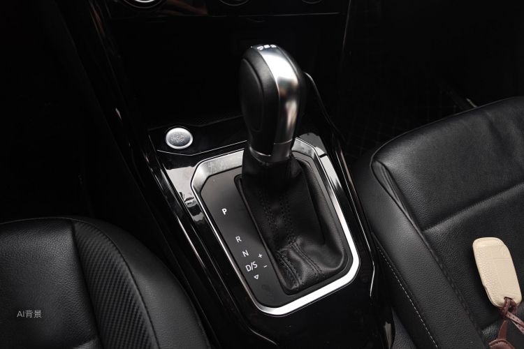 T-Roc 2019 #16 T-Roc 2019 car image #16
