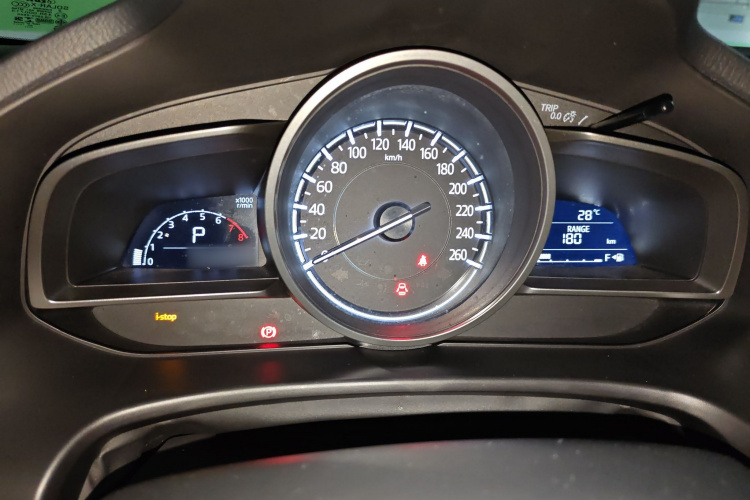 Mazda 3 Axela 2017 car image #16