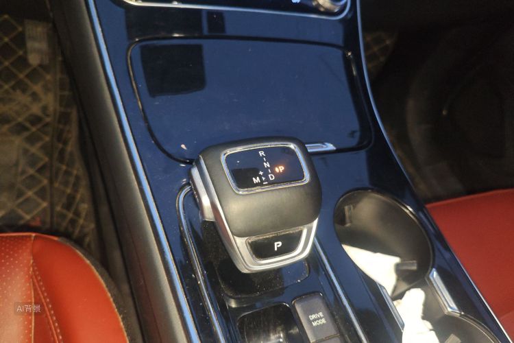 Forthing T5 EVO 2021 immagine di auto #16