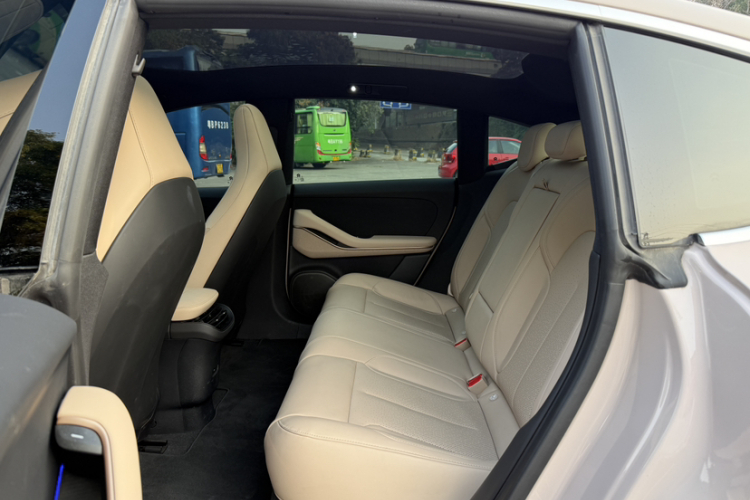 Exceed ET5 2025 immagine di auto #16