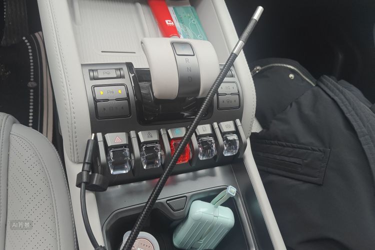 FangChengBao Tiger 3 2025 car image #16