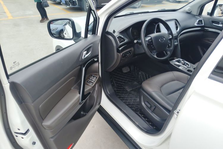 GAC Qizhi PHEV 2019 car image #16