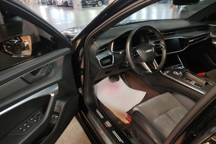 Audi A6L New Energy 2020 #16 Audi A6L New Energy 2020 car image #16