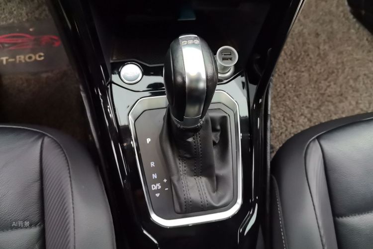 T-Roc 2019 #16 T-Roc 2019 car image #16