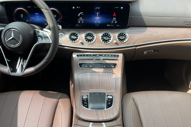 Honda E Class 2023 #16 Honda E Class 2023 car image #16