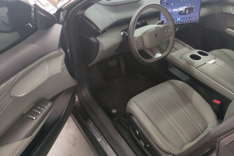 Deepal S07 2025 car image #16