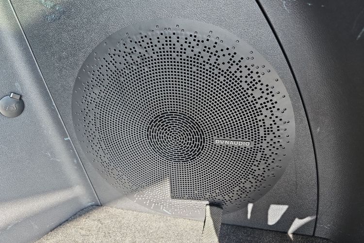 BYD Frigate 07 2023 #16 BYD Frigate 07 2023 car image #16