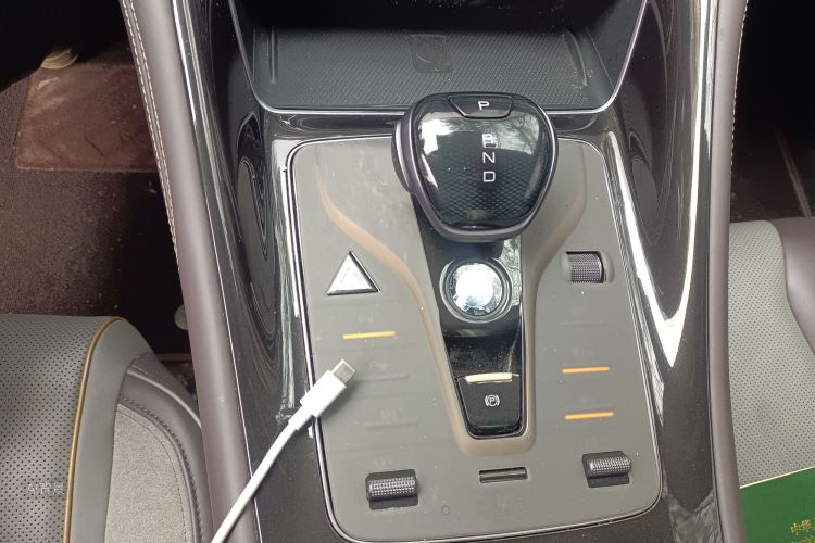 BYD Frigate 07 2022 #16 BYD Frigate 07 2022 car image #16