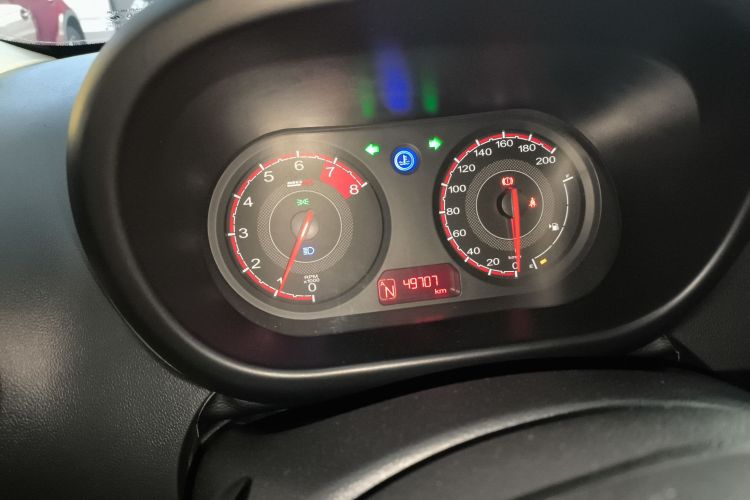 MG 3 2015 car image #16