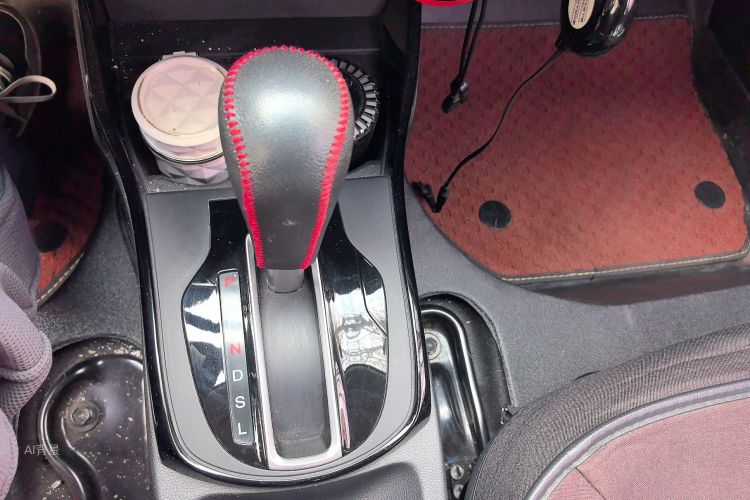 Honda Greiz 2018 صورة سيارة #16