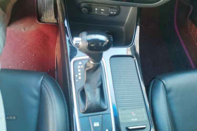 起亚 起亚K4 2014 汽车图片 #16