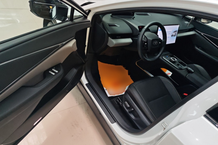 Toyota bZ5 2025 #16 Toyota bZ5 2025 immagine di auto #16