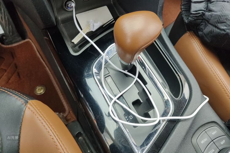 Soueast DX7 2017 #16 Soueast DX7 2017 car image #16