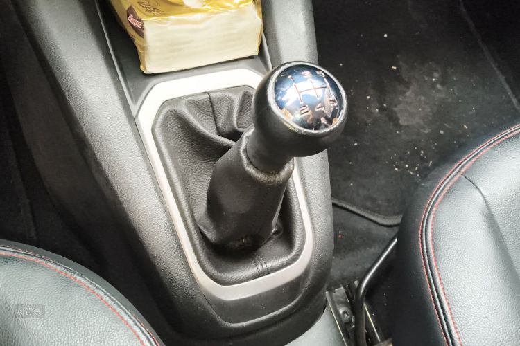 Citroen C-Elysée 2019 car image #16