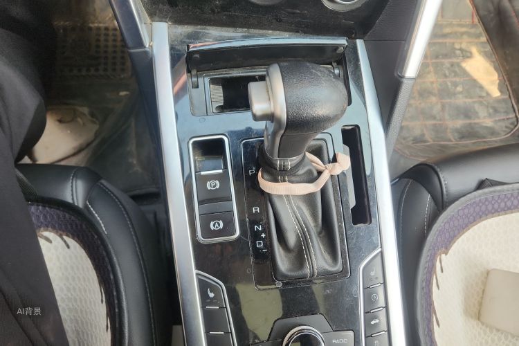 Haval H7 2018 car image #16