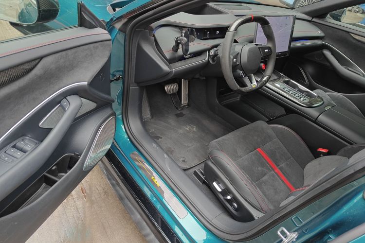 小米汽车 小米SU7 Ultra 2025 #16 小米汽车 小米SU7 Ultra 2025 汽车图片 #16