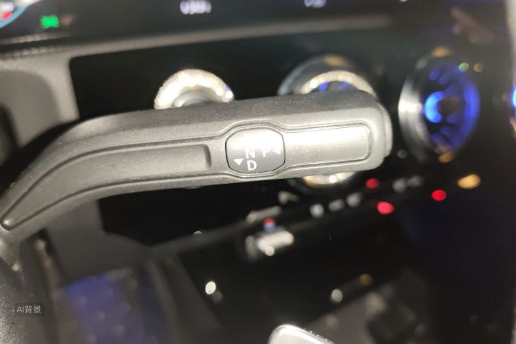 Mercedes-Benz CLA Class (Imported) 2020 #16 Mercedes-Benz CLA Class (Imported) 2020 car image #16