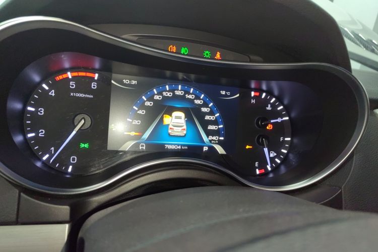 Haval H8 2017 изображение автомобиля #16