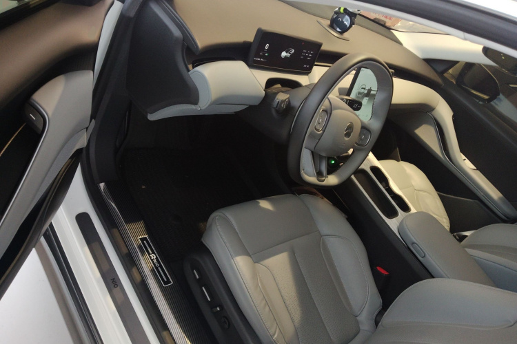 NIO ET5 2023 صورة سيارة #16