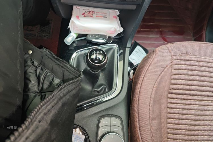 Soueast DX7 2017 #16 Soueast DX7 2017 car image #16