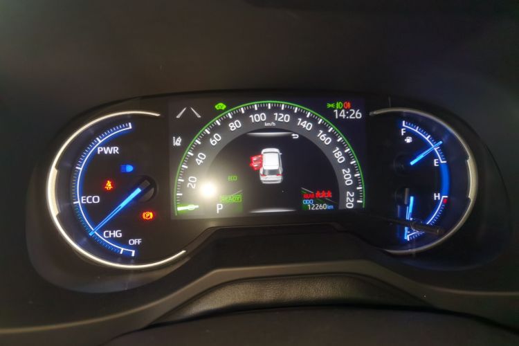 Toyota RAV4 2020 car image #16