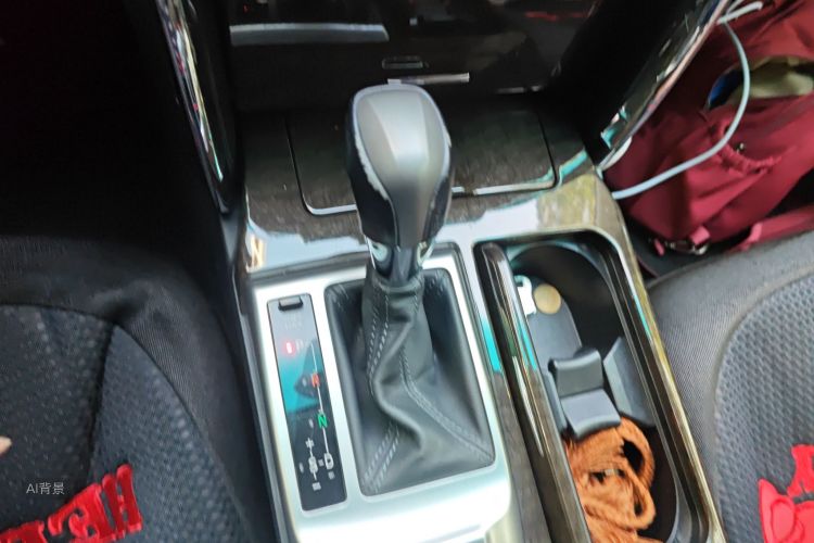 Toyota Reiz 2015 immagine di auto #16