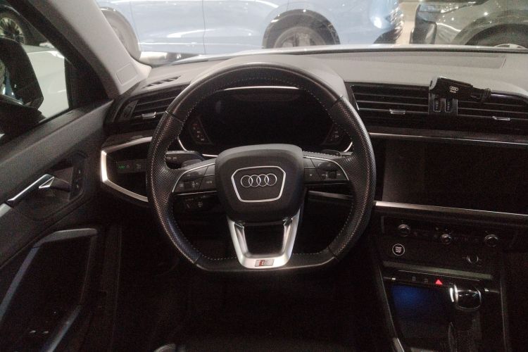 Audi Q3 Sportback 2022 #16 Audi Q3 Sportback 2022 car image #16