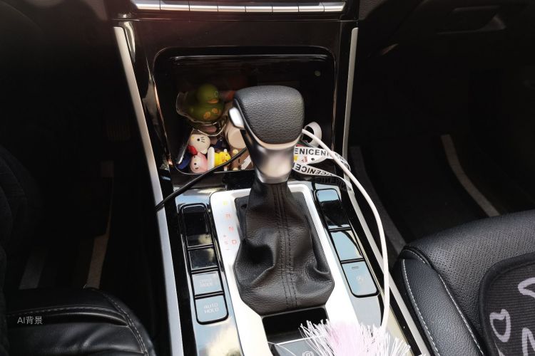 Kia K3 2020 car image #16