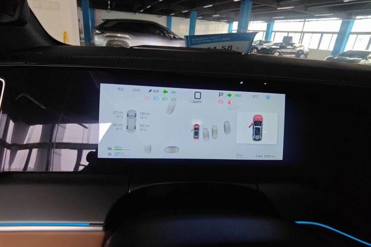 BYD SongL DM-i 2025 car image #16