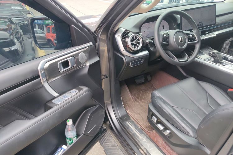 Tank 400 2025 #16 Tank 400 2025 car image #16