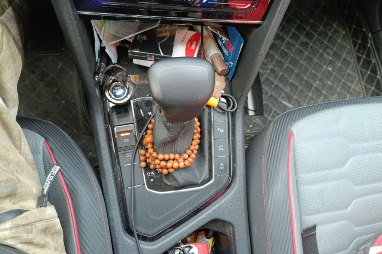 Volkswagen Tiguan X 2021 #16 Volkswagen Tiguan X 2021 صورة سيارة #16