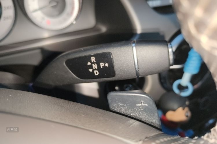 Mercedes-Benz GLK Class 2014 car image #16